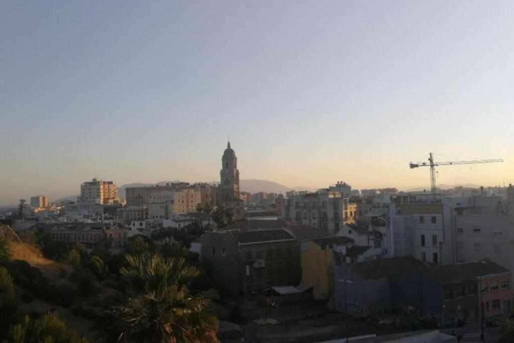 Apartamento En Pleno Centro De Málaga Kültér fotó