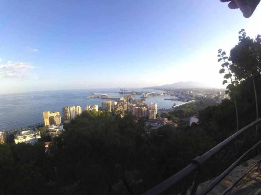 Apartamento En Pleno Centro De Málaga Kültér fotó
